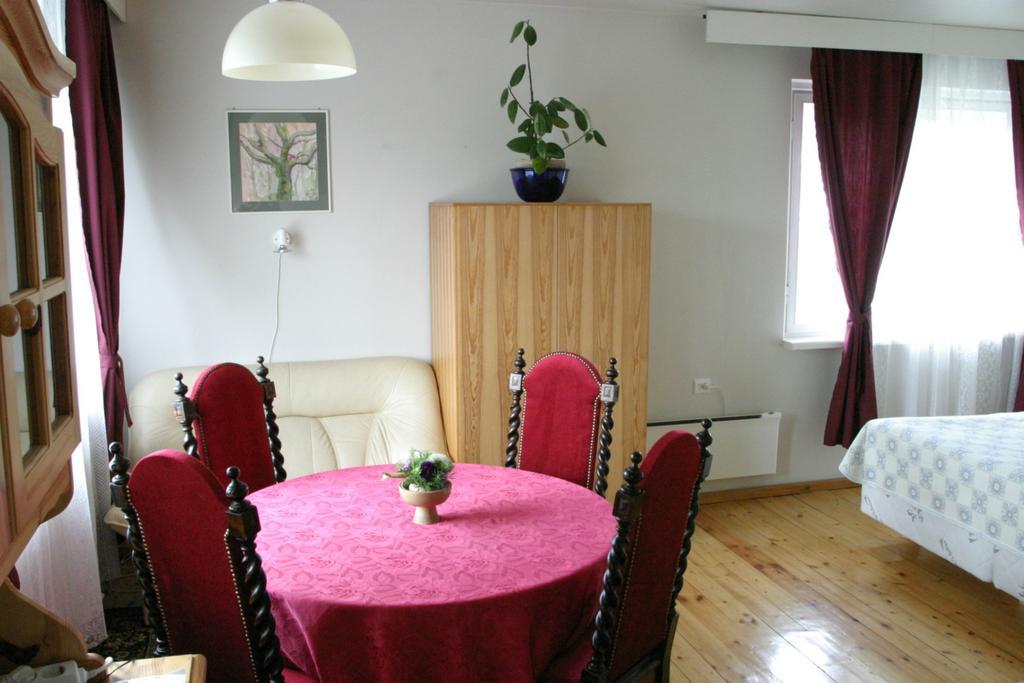 White Villa Tallin Exterior foto