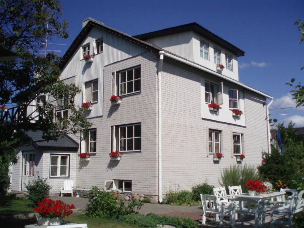 White Villa Tallin Exterior foto