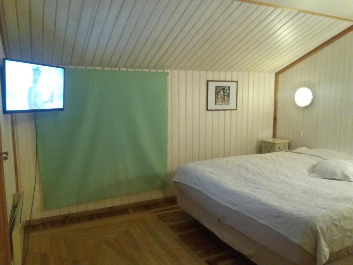 White Villa Tallin Exterior foto